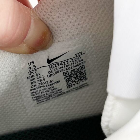 Nike Nike Air Max Excee Sneakers White Green 9.5 - Picture 2 of 7